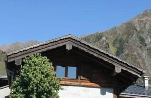 Le Tour Ski Chalet | Rental Chalet 4 pers- CHAMONIX (3 Adults + 1 child measuring no more than 1m50