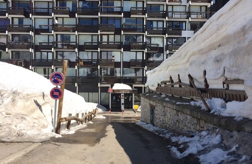 Tignes Apartment | Rental STUDIO 4/6 Persons 2100m TIGNES LE LAVACHET (from Saturday to Saturday)