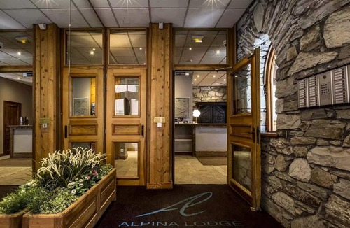Val-d'Isere Apartment | Residence Alpina Lodge - 2 Room Apartment - 4 People