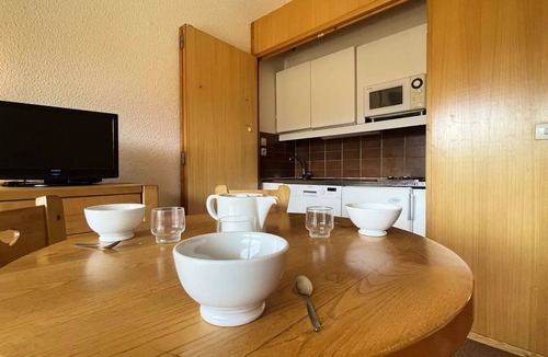 Meribel Apartment | Residence Les Cytelles - Studio for 4 people in Meribel Altiport, at the foot of the slopes and close to the golf course