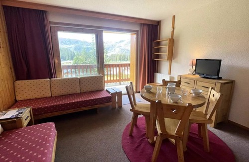 Meribel Apartment | Residence Les Cytelles - Studio for 4 people in Meribel Altiport, at the foot of the slopes and close to the golf course