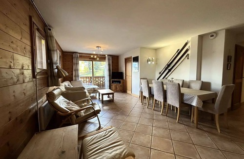 Les Esserts Apartment | Residence Refuge De l'alpage Bat B - Spacious apartment dulex feet pistes