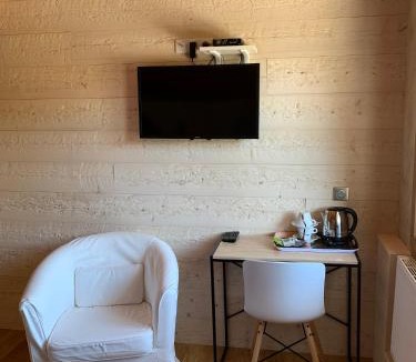 Thorens-Glieres House | Restaurant Gautard - Chambres d'hôtes Les Tavaillons