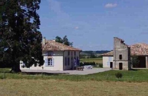 Mirabel House | restored character house in a quiet area. Swimming Pool. View