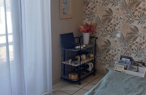 Saint-Projet Bed & Breakfast | ROOM for 2 adults 1 h30 from TOULOUSE - Pets under -3 kg accepted.