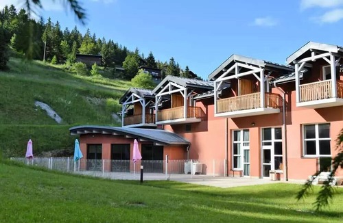 Bois-d'Amont Hotel | Room for 3 People - Full Board