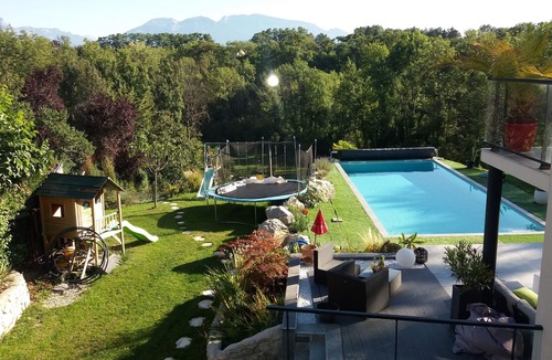 Fillinges House | Rooms, Fillinges, Heated swimming pool, Spa, 10 people, airHockey, billiards, bbq