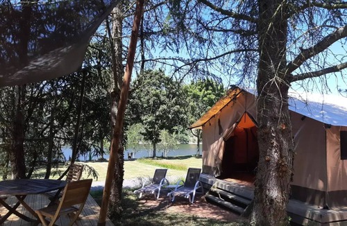 Saint-Paul-de-Vezelin House | Safari Family eco 5 person tent