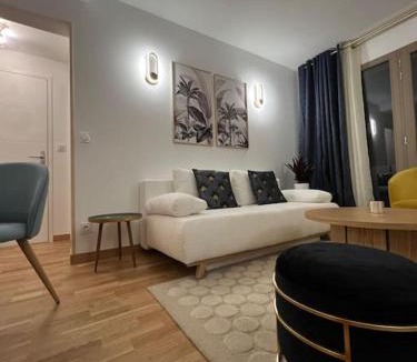 Secteur 2 Apartment | Secret garden Calme et terrasse en hyper-centre
