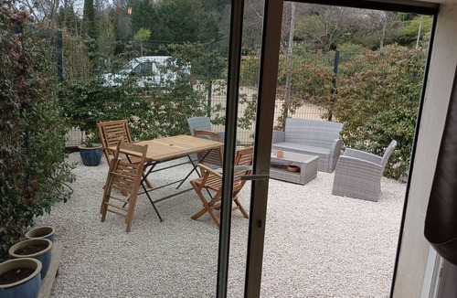 Lodeve Apartment | Self-contained apartment, located on the outskirts of Lodève. Axé above-ground pool