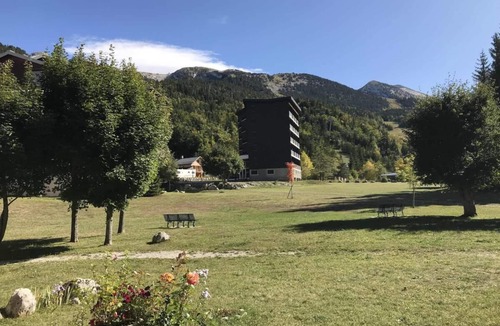 Correncon-en-Vercors Apartment | Ski-in/ski-out & foot of the slopes, Ground floor, tv, 32m², Villard de Lans