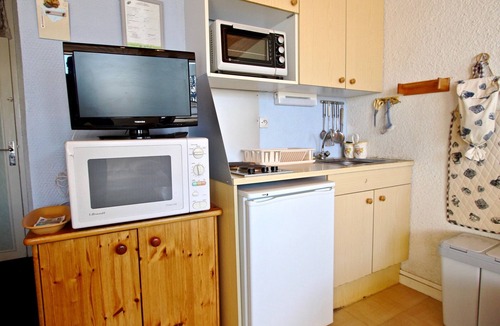 Chamrousse Apartment | South-facing studio with balcony, near slopes and shops