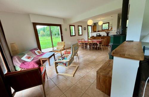 Correncon-en-Vercors House | Spacieuse maison 8 personnes, 4 chambres, vue montagnes - FR-1-761-1