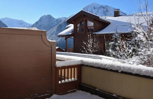 Champagny-en-Vanoise Apartment | Spacious Appt 4 Pers - PARADISKI - Swimming pool -Sauna