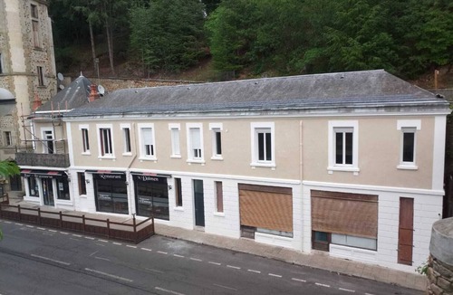 Saint-Nectaire Apartment | Spacious apartment in the heart of Saint-Nectaire