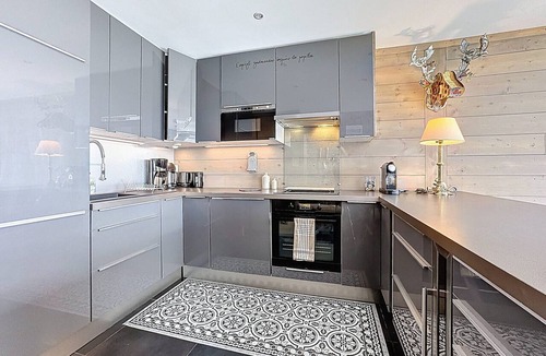 Villarembert Apartment | Spacious apartment, central location - 8 guests