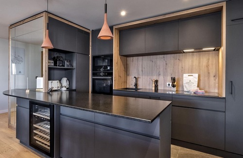 Courchevel Apartment | Spacious apartment in Courchevel with parking and wifi