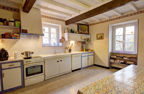 Saint-Alban-les-Eaux Cottage | Spacious cottage with peaceful garden and children's play area