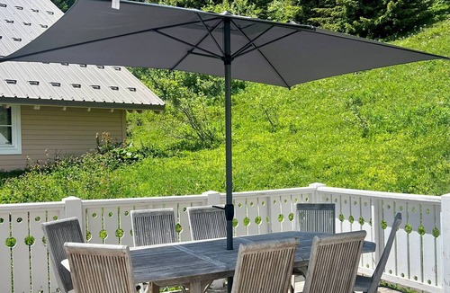 Flaine Ski Chalet | Spacious Chalet · Wood Stove · Free Unlimited WIFI · South-Facing Terrace · Garage · Sleeps 8