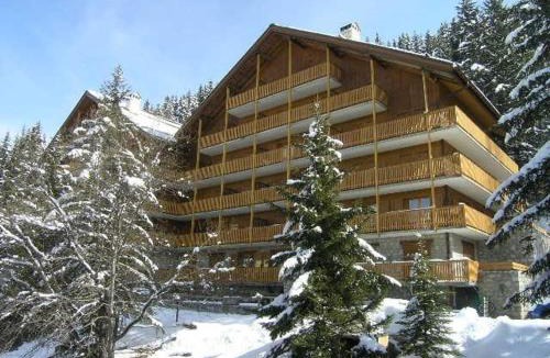 Meribel Apartment | Studio à Méribel, proche pistes et commerces, balcon - FR-1-180-553