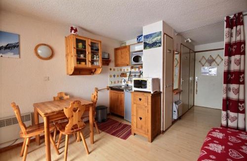 Saint-Jean-dʼAulps Apartment | STUDIO 4 PERSONNES - PROCHE PIED DES PISTES - ST JEAN D'AULPS - PROCHE MORZINE - Cimes 18