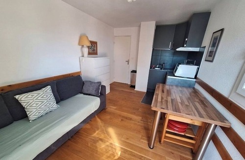Les Adrets Apartment | Studio apartment for 4–5 people at the base of the slopes and restaurants