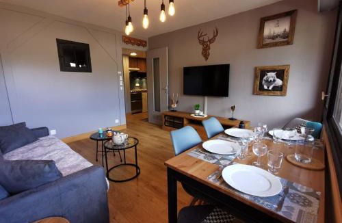 Les Gets Apartment | Studio cabine 4 pers près pistes, wifi, parking - FR-1-598-34