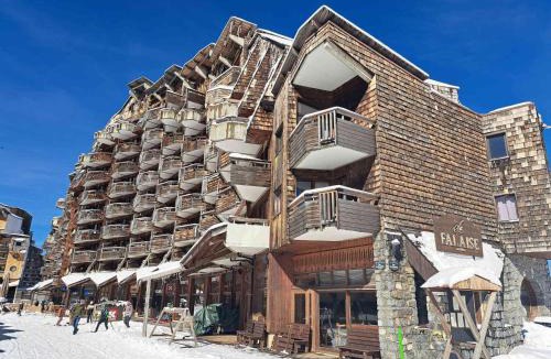 Avoriaz Apartment | Studio cabine confortable pour 4 à Avoriaz, balcon plein sud - FR-1-314-186