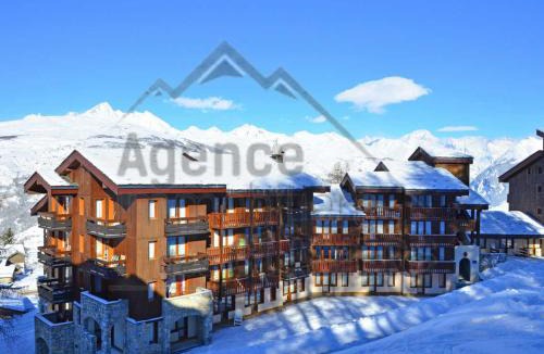 Bellentre Apartment | Studio cabine cosy avec balcon, bien équipé, accès rapide aux pistes et commerces – Montchavin Les Coches - FR-1-329-10