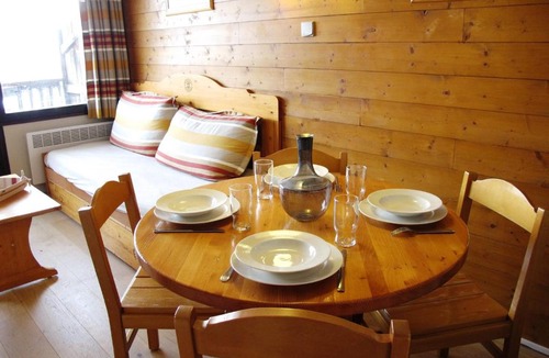 Avoriaz Apartment | Studio cabine rénové avec balcon exposé Sud, à Avoriaz - FR-1-634-30