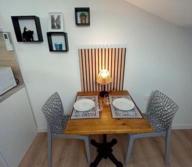 Montelimar Apartment | Studio Climatisé avec Tv et wifi
