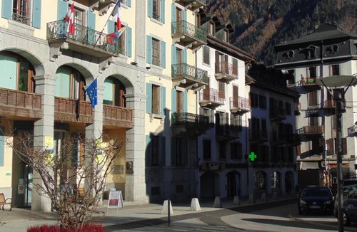 Chamonix City Centre Apartment | Studio convivial en zone piétonne avec animaux admis, balcon - Chamonix - FR-1-517-23