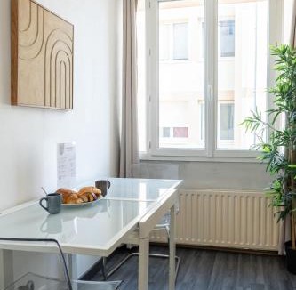 Le Perreux-sur-Marne Apartment | Studio cosy proche Paris & Disneyland - Gare à pied