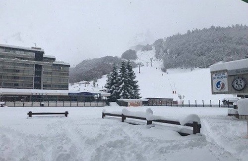 Eaux-Bonnes Apartment | Studio in Gourette - 4 ppl, balcony, 150m from slopes