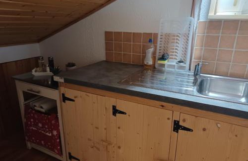 La Maurienne Apartment | STUDIO L'ISERAN, et GARAGE pour motos et vélos, gare à 800m