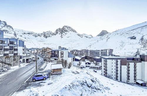 Val Claret Apartment | Studio Le Curling B - Val Claret-44 by Interhome