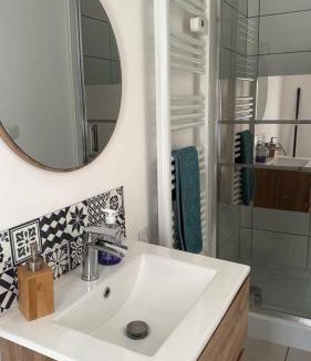 Saran Apartment | Studio nature
