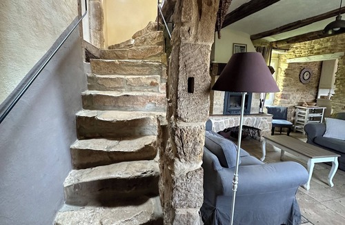 Saint Michel d'Euzet House | Stunning stone farmhouse with a private pool and fenced-in garden, nestled among the vineyards