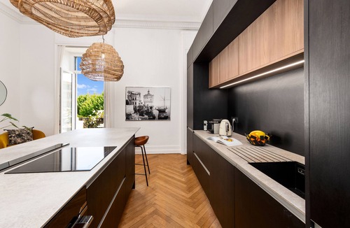 Centre Ville-Gare Apartment | Sublime 130m² Art Deco apartment - 6 travelers + babies - balconies - Nice center