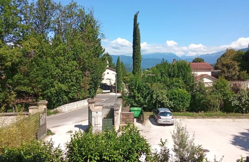 Claix Apartment | Superb 4/6-person apartment in a peaceful setting at the foot of the Vercors mountains
