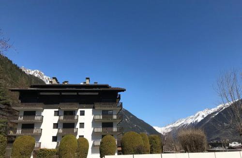 Chamonix City Centre Apartment | T2 spacieux 45m² pour 4 pers, centre Chamonix, parking inclus - FR-1-507-27
