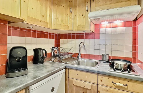 Tignes le Lac Apartment | Tignes: Cozy apartment 4 pers, ski-in/ski-out, pets allowed