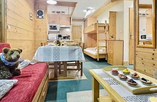 Val Claret Apartment | Tignes Val Claret: Cozy 2 Rooms, Balcony, 6 Persons