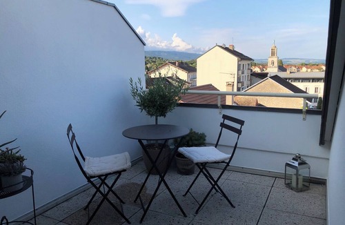 Divonne-les-Bains Apartment | Top-floor cross-through apartment with 2 terraces, in Divonne-les-Bains