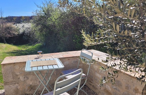 Salles Cottage | Tranquility, beautiful views, with large heated swimming pool in Lot et Garonne
