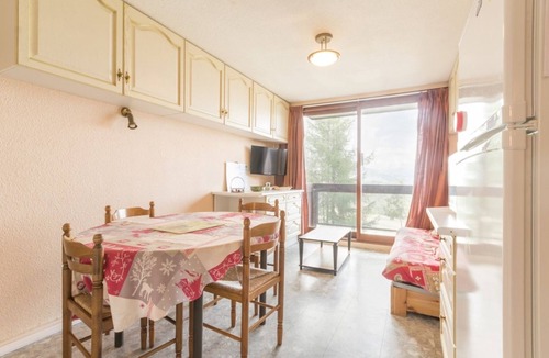 Le Corbier Apartment | travelski home classic - Résidence Phénix - 2 Pièces 5 personnes Vue Vallée 0305