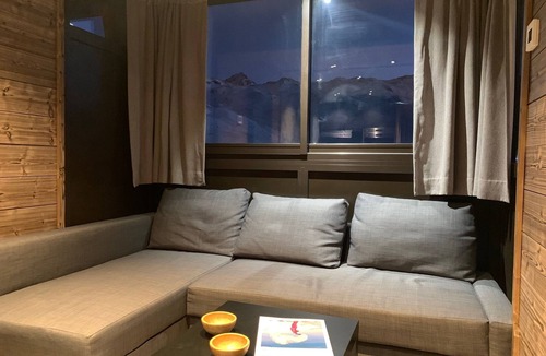 Val-Thorens Apartment | Val Thorens, south-facing apartment, hyper center, ski-in ski-out