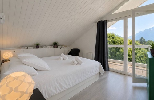 Sevrier Villa | Villa Blanche - Entre montagne, piscine et calme