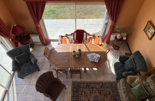 Divonne-les-Bains Villa | Villa Mont-Blanc & 6 bedrooms & views of the Alps and lake