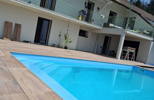Les Ollieres House | Villa near Annecy with swimming pool
